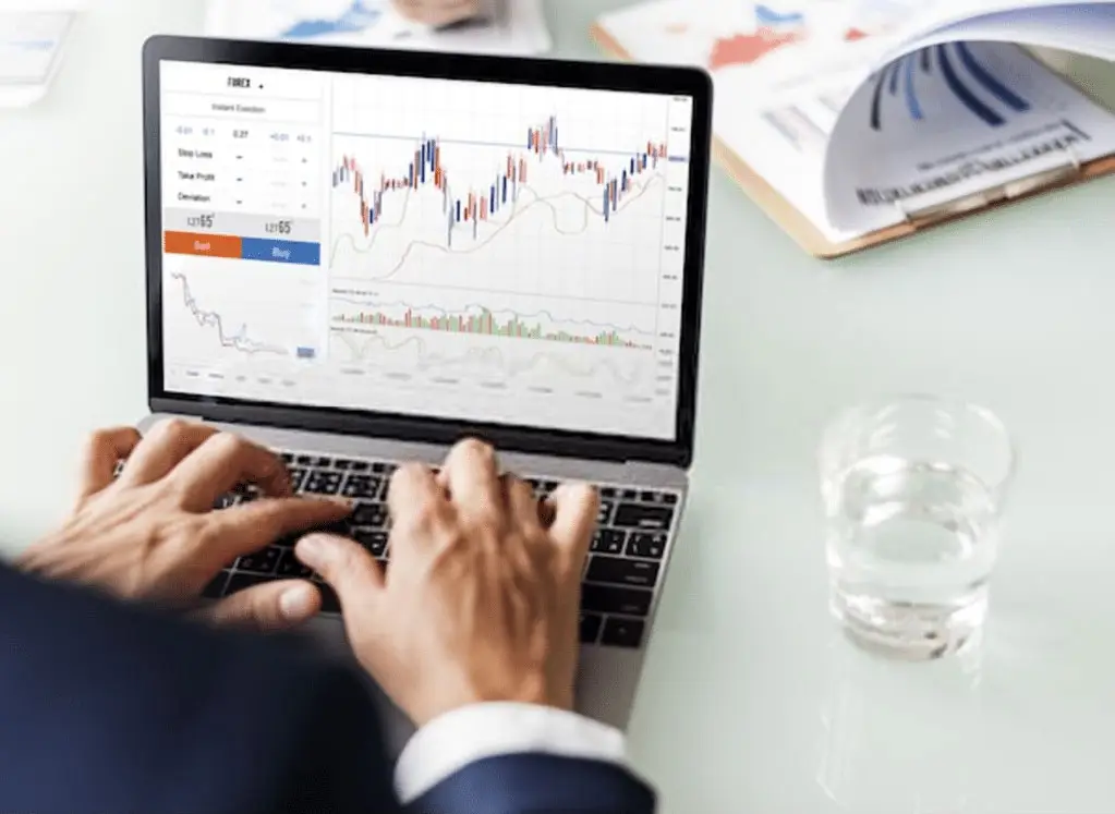 trade-in-forex trade in forex